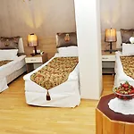 Arsima Hotel 3*