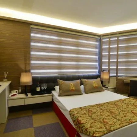 Arsima Hotell 3*
