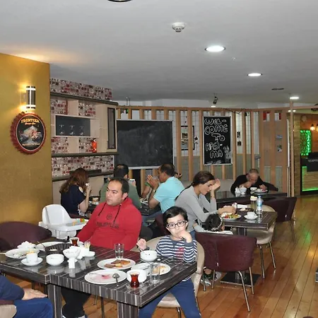 Hotel Arsima 3*