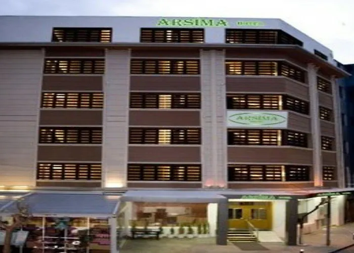 Otel Arsima 3*